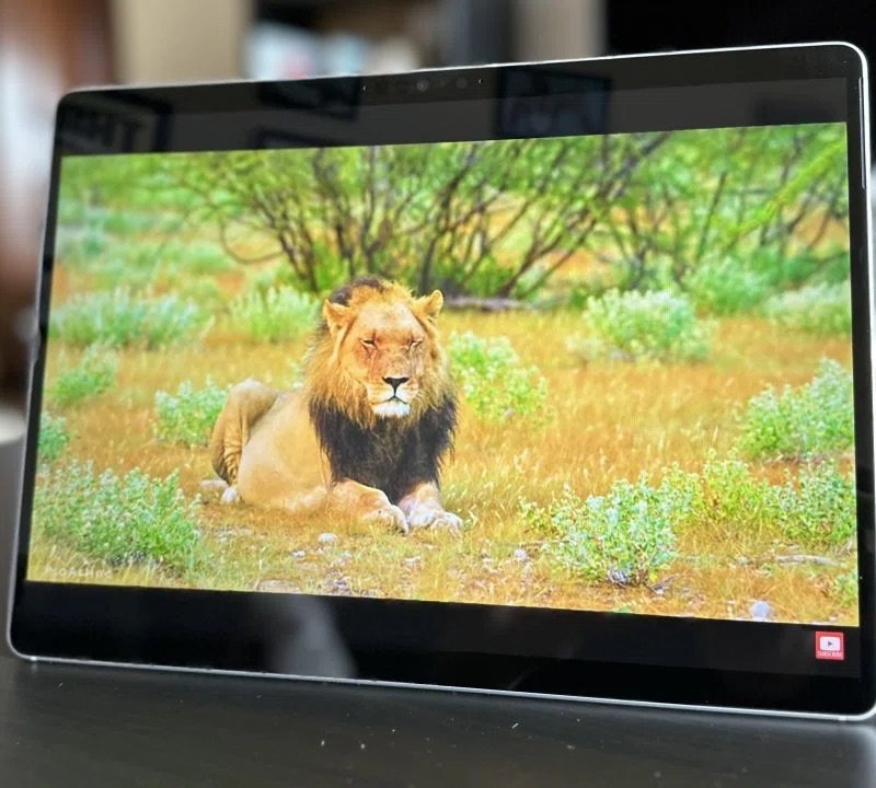Microsoft Surface Pro 9, Core i5, SSD 256gb,  Ram 8gb, 12.3 Touchscreen Tablet PC, Windows 11