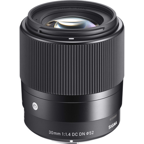 Sigma 30mm f/1.4 DC DN (Sony E)